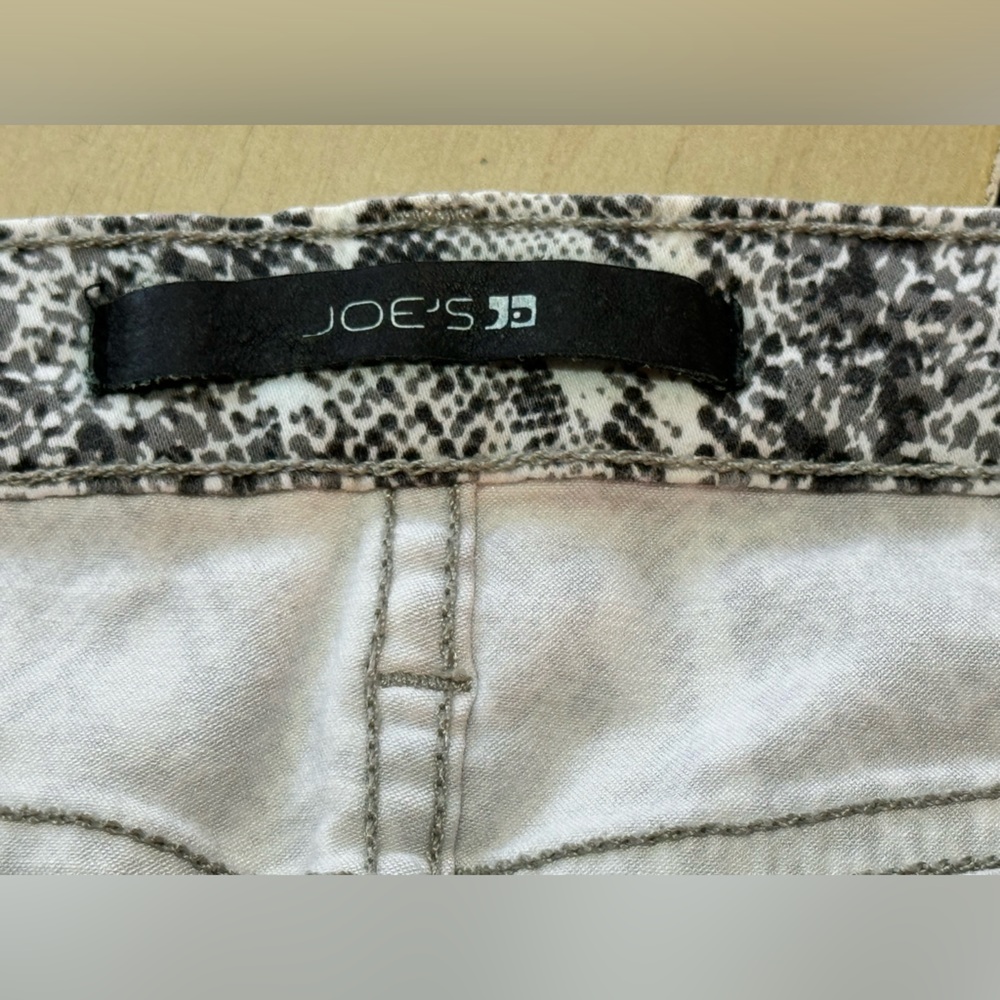 JOE’S Python Jeans‎ - Picture 3 of 6